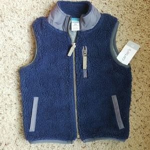 Carter's fleece vest 2t